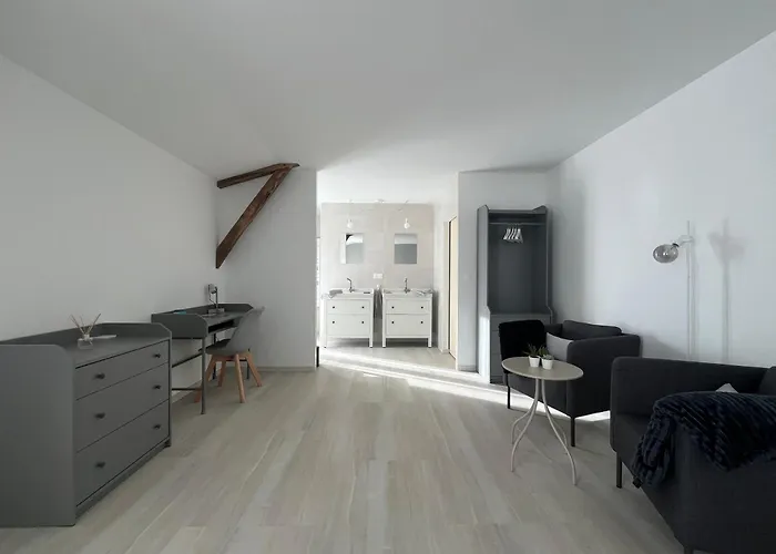 Lelotusnoir-perigord Отель типа 